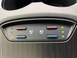 【シートベンチレーション】夏場は涼しい風でお尻や背中の熱やムレを防ぎ、冬はエアコンよりも早く温まってポカポカに!季節を問わず快適に過ごせます。