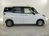 両側パワースライドドア付きだから、狭い駐車スペースなどでの 乗り降りラクラク!小さなお子さまのいるご家庭には嬉しい装備。