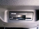 ビルトインタイプのETC2.0装備です!高速道路もストレスなくスムースに走行できますよ。
