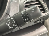 便利なオートライト付です。