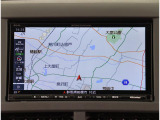 ナビ付きですので初めての場所や遠出に大活躍!Bluetoothでお使いのスマートフォンやミュージックプレイヤー接続することで音楽の再生もできます!!またフルセグ(ワンセグ)でのテレビの視聴も可能!!
