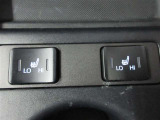 運転席と助手席にはシートヒーター装備。
