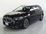 BMW Premium Selectionみなとみらい 屋内でご案内できます。 遠方のお客様もご相談ください。
