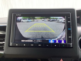 バックモニター付きで、車庫入れやバック時の後方確認をしっかりサポート。モニターに映し出される映像で死角も確認しやすく、狭い場所での駐車や後退時の操作をより安心して行えます。
