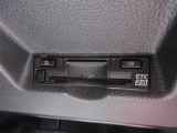 ETC車載器付きです。高速道路の料金所もスムーズに通過できます。