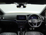 シンプルなデザインで飽きさせない内装がVolkswagenのコンセプトの一つでもあります。