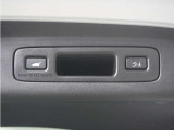 ◆予約クローズ機能付きパワーテールゲート◆キーや運転席のボタン、ハンズフリー機能など多彩なアクセスで自動開閉できます。