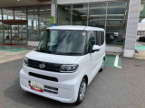 お支払総額には,保険料、税金、リサイクル委託金、登録に伴う費用が含まれておりますが、登録等の時期や地域等については、「千葉県登録」「通常ナンバー」「店頭納車」で作成しております。