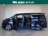 両側パワースライドドア付きだから、狭い駐車スペースなどでの 乗り降りラクラク!小さなお子さまのいるご家庭には嬉しい装備。