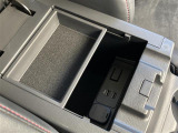 店舗にて現車の確認もいただけますので、お電話で在庫のご確認の上是非ご来店くださいませ!!!//////