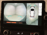 メーカーオプションの全周囲カメラ付き!狭い場所での駐車や車周辺を確認することが出来るので安心して駐車することができます★なんともう一つ・・・
