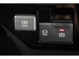 ■電動パーキングブレーキ■電動でパーキングブレーキをかけたり、解除してくれます!パーキングブレーキのかけ忘れ等が防げます♪オートモードとマニュアルモードが切り替えられます!
