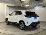 リヤ、後ろから見るとまた車の印象が変わってきますね☆☆