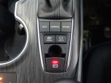 オートホールドは、ブレーキペダルから足を離しても車を停止状態に保つ機能で、運転の負担を軽減してくれますよ♪