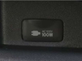 非常時やキャンプ等に役立つAC100Vコンセント付きです。