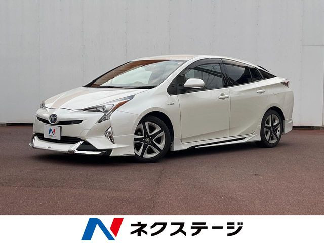 トヨタ プリウス 