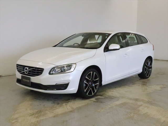 ボルボ V60 