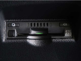 ETC車載器付きです。高速道路の料金所もスムーズに通過出来ます。