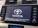 【メーカー純正9型ナビ】インテリアに溶け込むスタイリッシュな「専用設計」メーカーナビを装備♪視認性や操作性など基本性能にも優れ、より上質なカーライフをお楽しみいただけます。