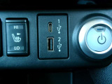 USB入力端子が装備されております。(タイプA,タイプC)それぞれ対応しています。