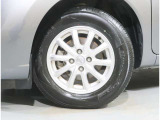 タイヤサイズは【185/70R14】です☆