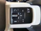 【アダプティブクルーズコントロール】全車速対応のACCやブラインドスポット、レーンキープアシスト機能などを搭載します。ステアリングホイールヒーターも搭載されているタイプになります。