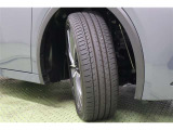 タイヤサイズ 195/50R19。