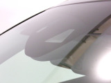 ホンダセンシング搭載。誤発進抑制機能・路外逸脱抑制機能・歩行者事故低減ステアリング・車線維持支援システム・先進車発進お知らせ機能など多彩な先進安全機能でより安全で快適なドライブを支援します。