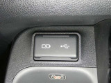 【充電用USB端子】デバイスの充電に便利です。※実際の接続端子は写真で確認or店舗までご気軽にお問合せください♪