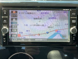日産純正のナビになります。