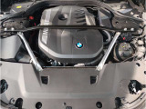 【ご納車前点検】BMW認定中古車は100項目の箇所を徹底的にチェック致します。機械的な箇所や電気系、コンピューターなどをご納車前に点検し、交換基準に達した部品は全て新品に修理返品した後にご納車致します。