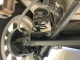 お車を安心してお乗りいただく為には、足回りの定期点検が欠かせません。サービスサポート(有償保証)では無料点検もご提供しており、安心のカーライフをお過ごしいただけるサポート体制が整っています。