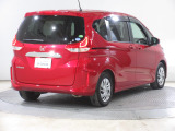 ボディクリーニング後、愛車をピカピカの状態へ保護するコーティング「ブライトパック」がおススメです!水垢がつきにくく、手入れがしやすくなりますよ!いつも愛車をきれいにしておきたい方におススメです。