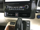 オートエアコン☆設定温度による自動調整により快適な室内空間