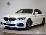 BMW 5シリーズセダン