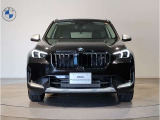 ☆BMWの代名詞とも言える【キドニーグリル】一目見ただけでBMW車であると認識できる確固たるアイコンとして存在感を放ちます☆