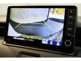 バックカメラが装備されており、後方の安全確認はもちろんのこと狭い場所での駐車や雨の日・夜間など視界の悪いコンディションでのストレスの軽減にもなります!