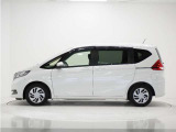 ◆両側電動スライドドア◆狭い駐車場でも乗り降りが楽々♪お子様が隣の車にドアを当ててしまう心配もございません!小さなお子様連れの方もこれで安心。
