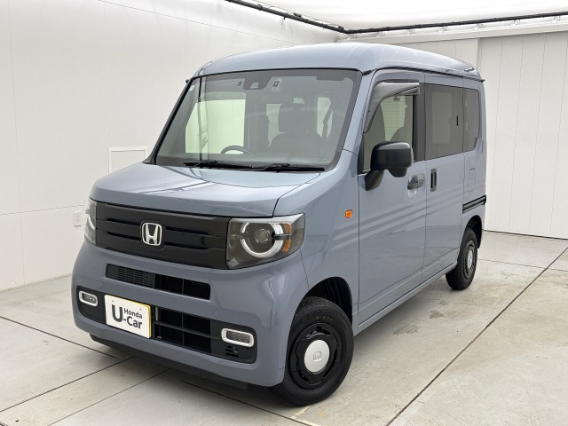 N-VAN +スタイル ファン 4WD 