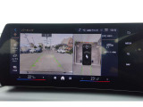 クルマの頭脳ともいえる、管理システム、iDrive。ナビだけではなく、オーディオ操作や車両情報の表示などをコントロールできます。便利さと安全性の向上にも繋がっています。