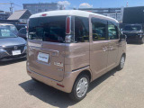 遠方への旅行など、長距離ドライブでも楽しむことができる工夫を多く備えております。本体価格の中には日産中古車の保証である走行距離無制限の『ワイド保証』が含まれております。