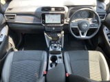 リーフ X Vセレクション 90周年記念車 