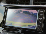 車庫入れもお任せのバックカメラ付き!