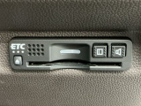 ETC付きで高速道路をノンストップ・キャッシュレスで利用出来ます!スマートインターの出入りも利用可能でとても便利です!