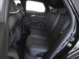 ご納車前に行います点検100項目におきまして、専用のテスターやツールを用いて細かな診断を行います。