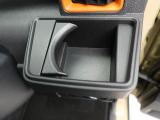 当社は購入後のアフターケアを大切にしております。納車後、1ヶ月無料点検、半年ごとにあんしん点検、12ヶ月法定点検の誘致をします。また車検までの点検をセットにした『ワンダフルパスポート』を販売中です。