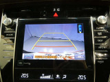 バックモニターがついていますので、バックでの駐車が苦手な方でも大丈夫です 実際のバック駐車は目視確認と合わせてお使い下さい