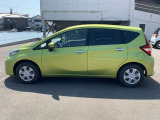 ルームクリーニングも隅々まで綺麗にしてお渡ししています。他店の車のクオリティと比較してください!!!