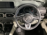 細部まで作り込まれた造形美!毎日でも運転して『人馬一体』を楽しみたくなります。是非、クルマに触れてその質感を味わってください。