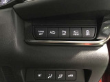 運転席回りのスイッチで安全装備のON/OFFも簡単に!